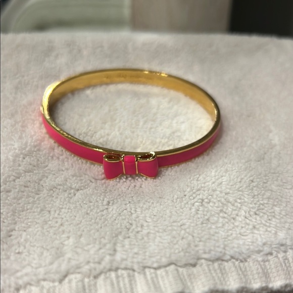 Kate spade Gold and Pink Bow Bracelet - Picture 1 of 2